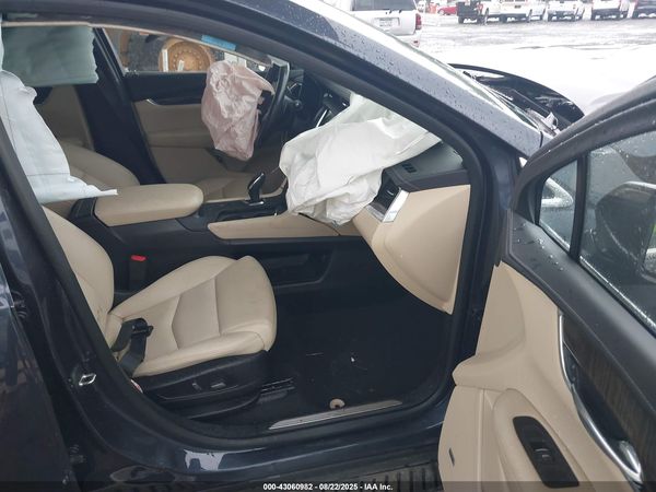 2019 CADILLAC XT5 STANDARD