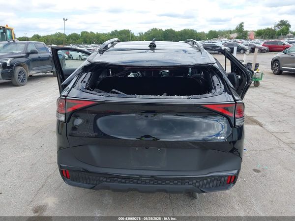2025 KIA SPORTAGE X-LINE