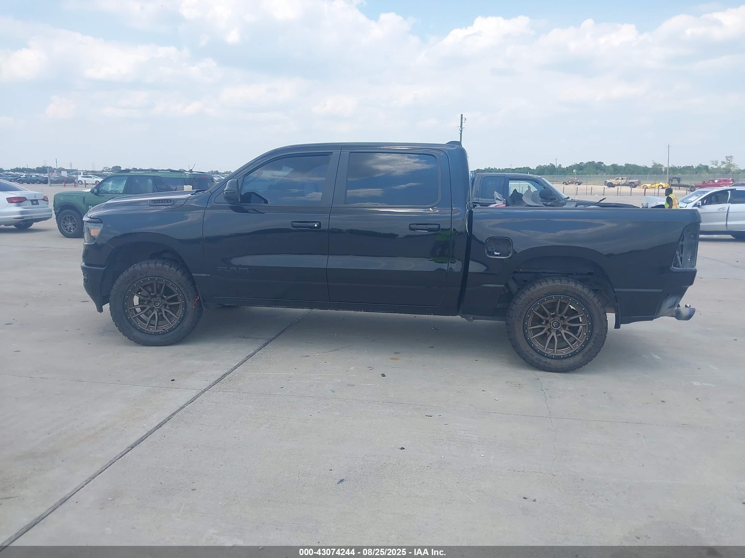 2021 RAM 1500 LONE STAR  4X4 5'7 BOX