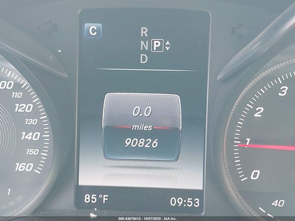 2015 MERCEDES-BENZ C 300