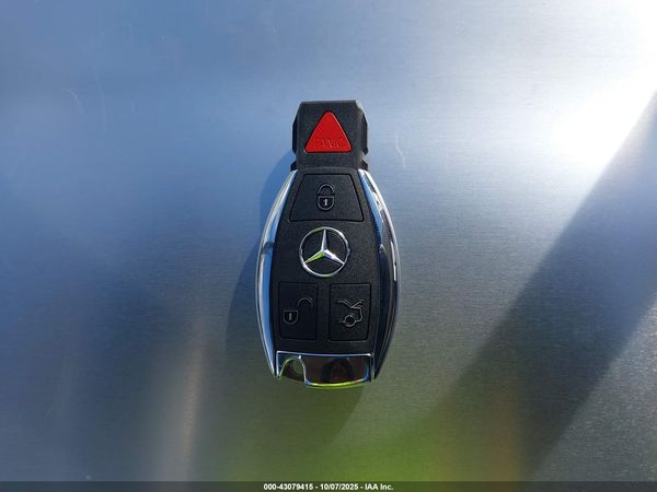 2015 MERCEDES-BENZ C 300