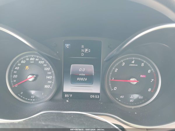 2015 MERCEDES-BENZ C 300