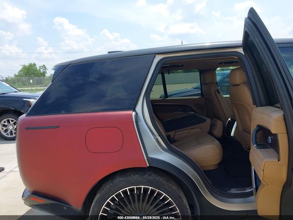 2023 LAND ROVER RANGE ROVER P400 SE