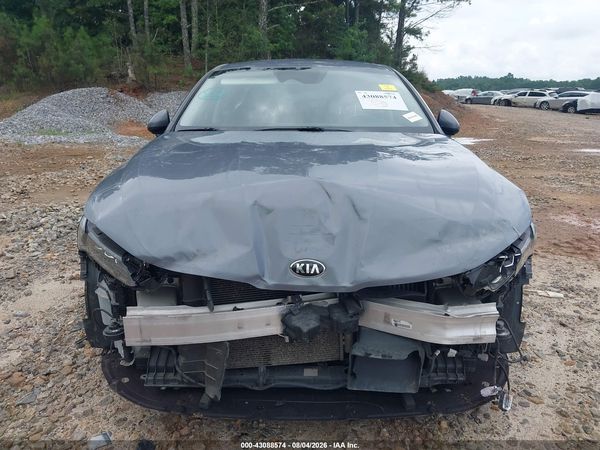 2021 KIA K5 LXS