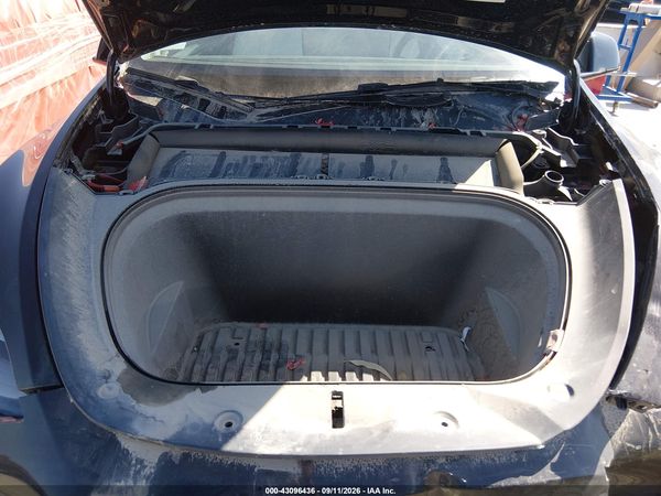 2024 TESLA MODEL Y RWD