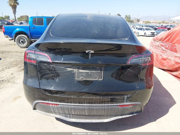 2024 TESLA MODEL Y RWD