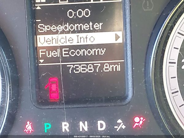2022 RAM 1500 CLASSIC WARLOCK  4X4 5'7 BOX
