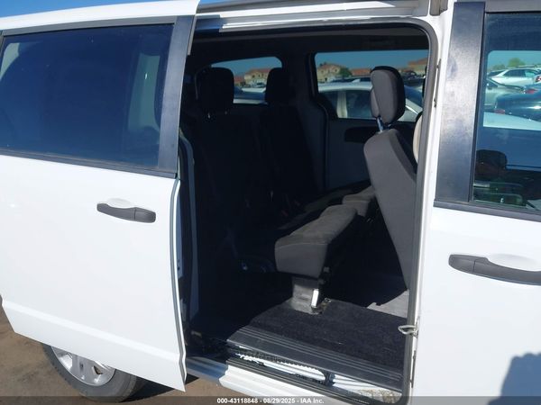 2019 DODGE GRAND CARAVAN SE — I8