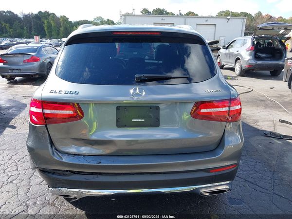 2017 MERCEDES-BENZ GLC 300 4MATIC