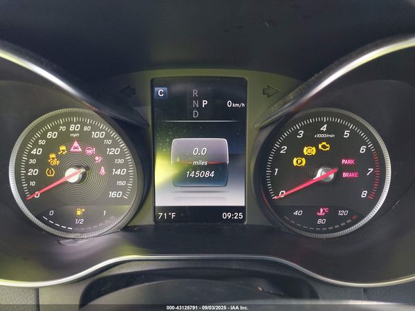 2017 MERCEDES-BENZ GLC 300 4MATIC