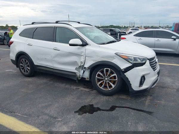 2017 HYUNDAI SANTA FE SE