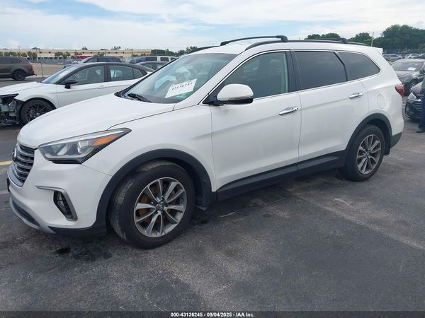 2017 HYUNDAI SANTA FE SE
