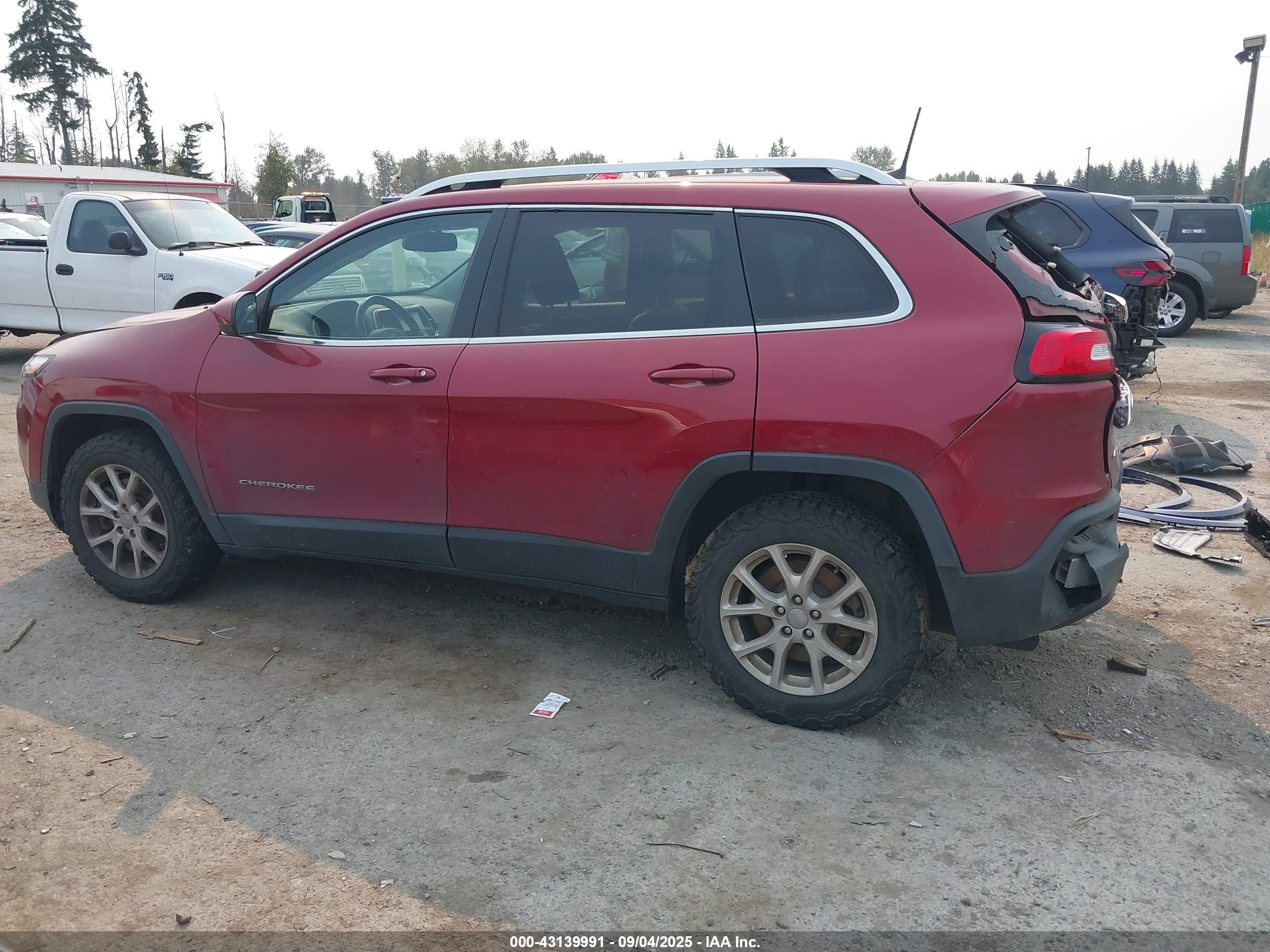 2017 JEEP CHEROKEE LATITUDE 4X4