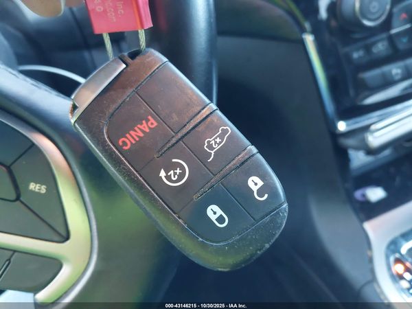2021 JEEP GRAND CHEROKEE LAREDO X 4X4