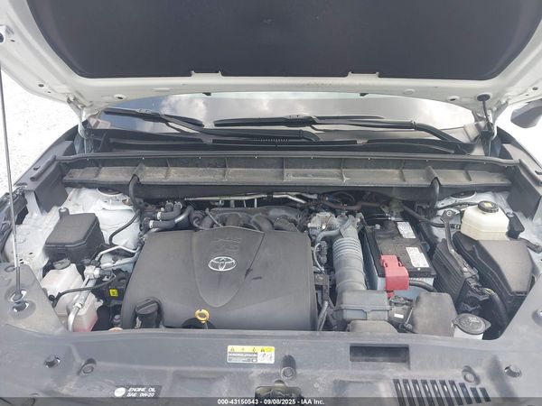 2022 TOYOTA HIGHLANDER XSE