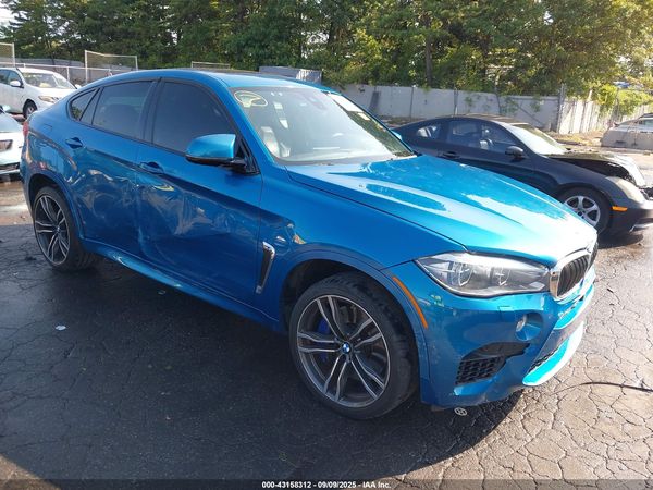 2016 BMW X6 M