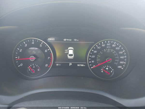 2018 KIA STINGER GT1