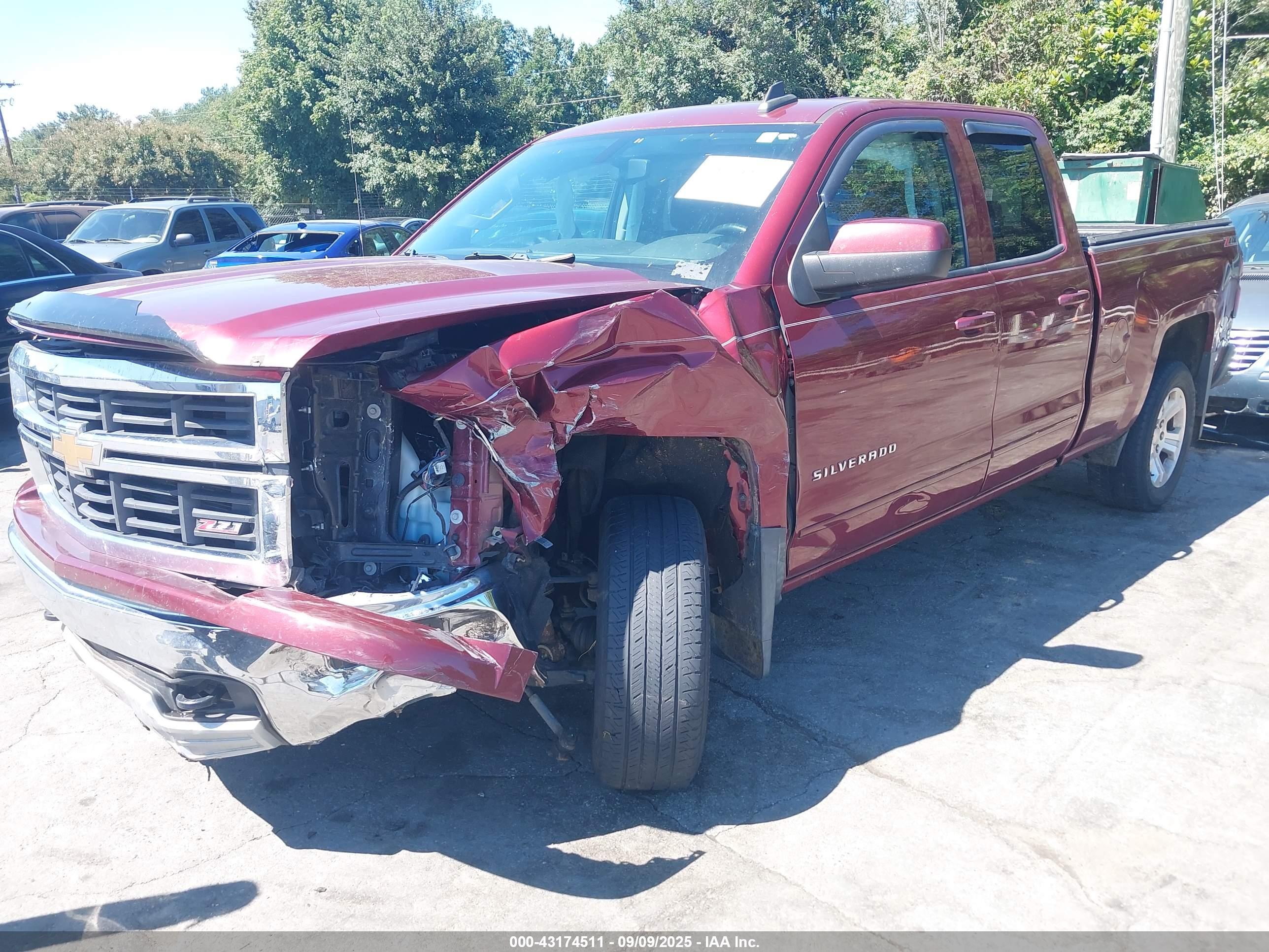 2015 CHEVROLET SILVERADO 1500 2LT — I2