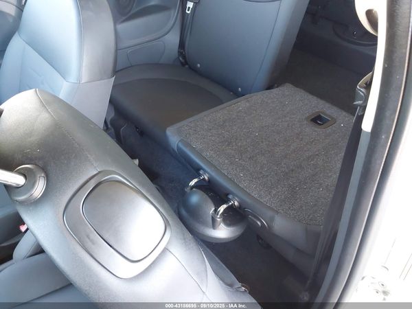 2015 FIAT 500 POP — I8