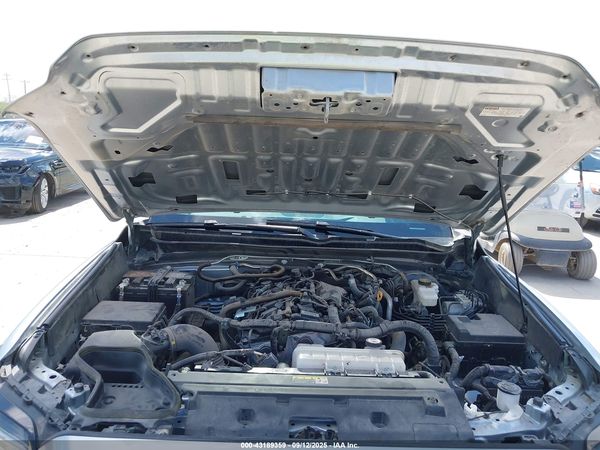 2024 TOYOTA TACOMA SR