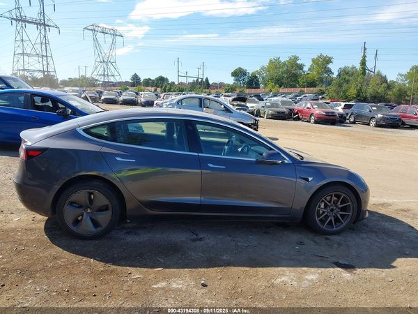 2019 TESLA MODEL 3
