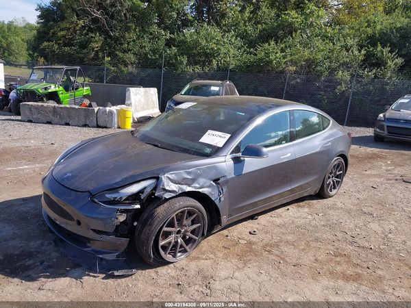 2019 TESLA MODEL 3