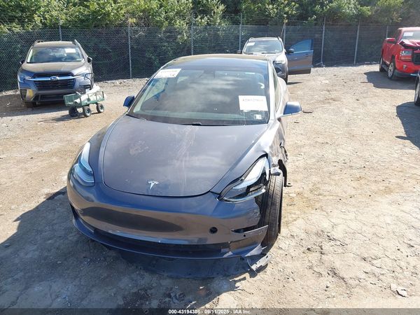 2019 TESLA MODEL 3