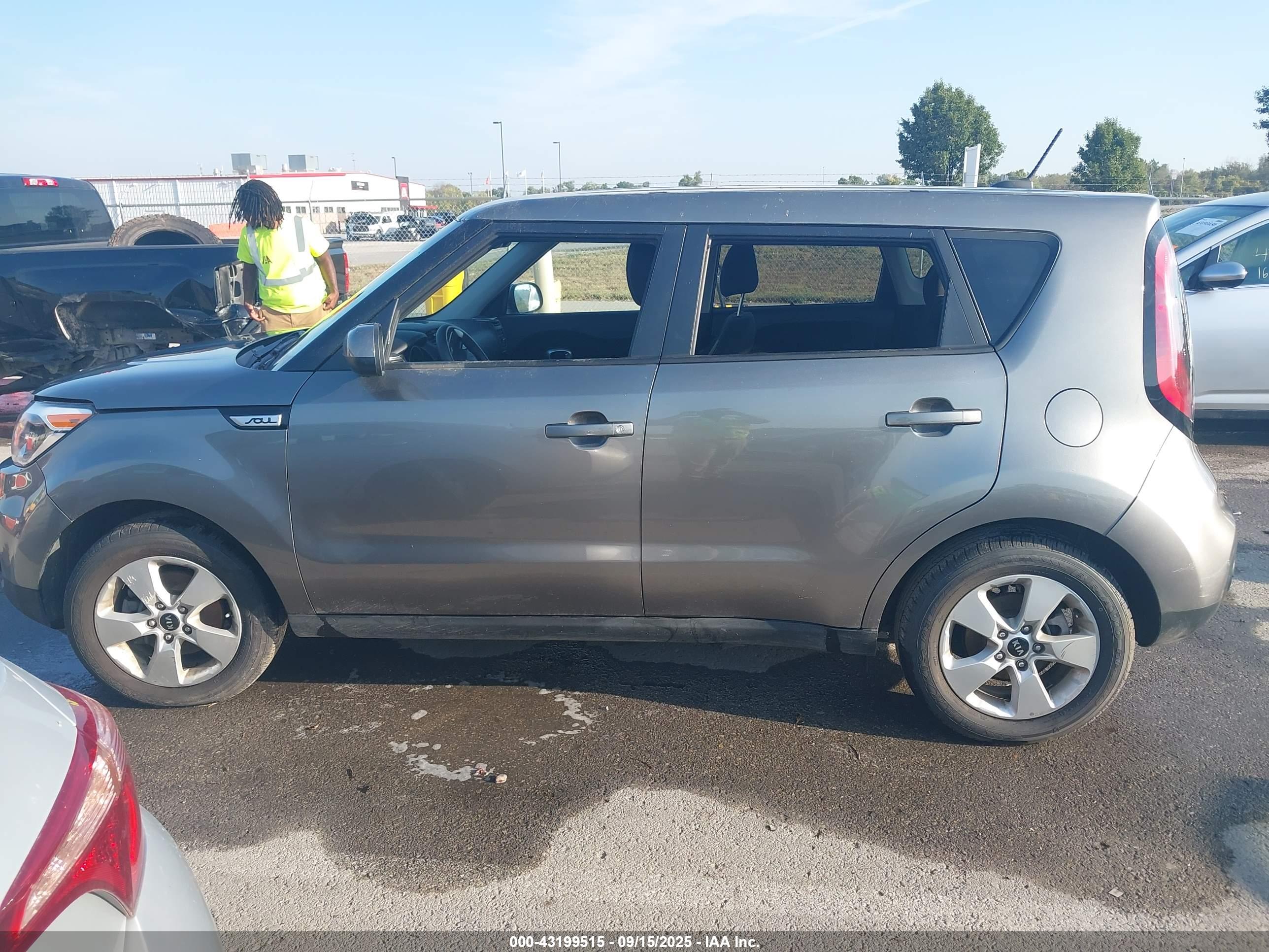 2019 KIA SOUL Base