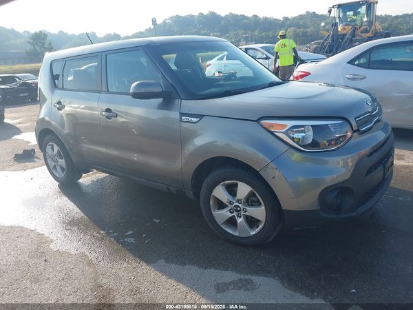 2019 KIA SOUL Base