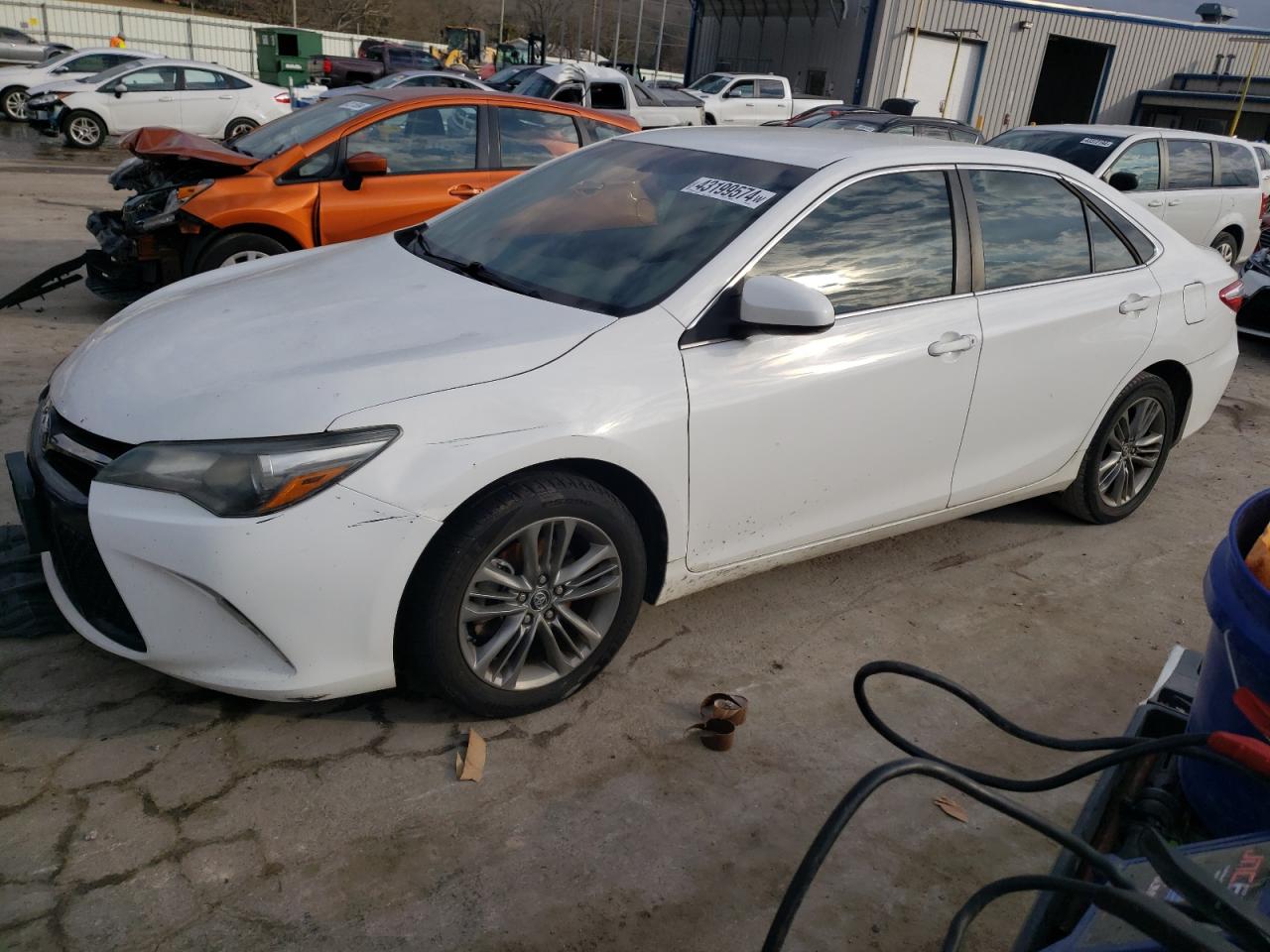 2015 TOYOTA CAMRY