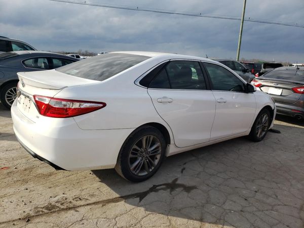 2015 TOYOTA CAMRY