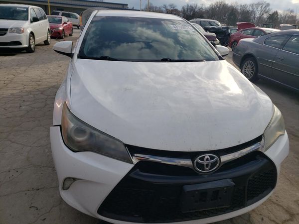 2015 TOYOTA CAMRY