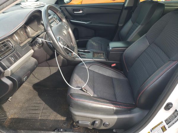2015 TOYOTA CAMRY