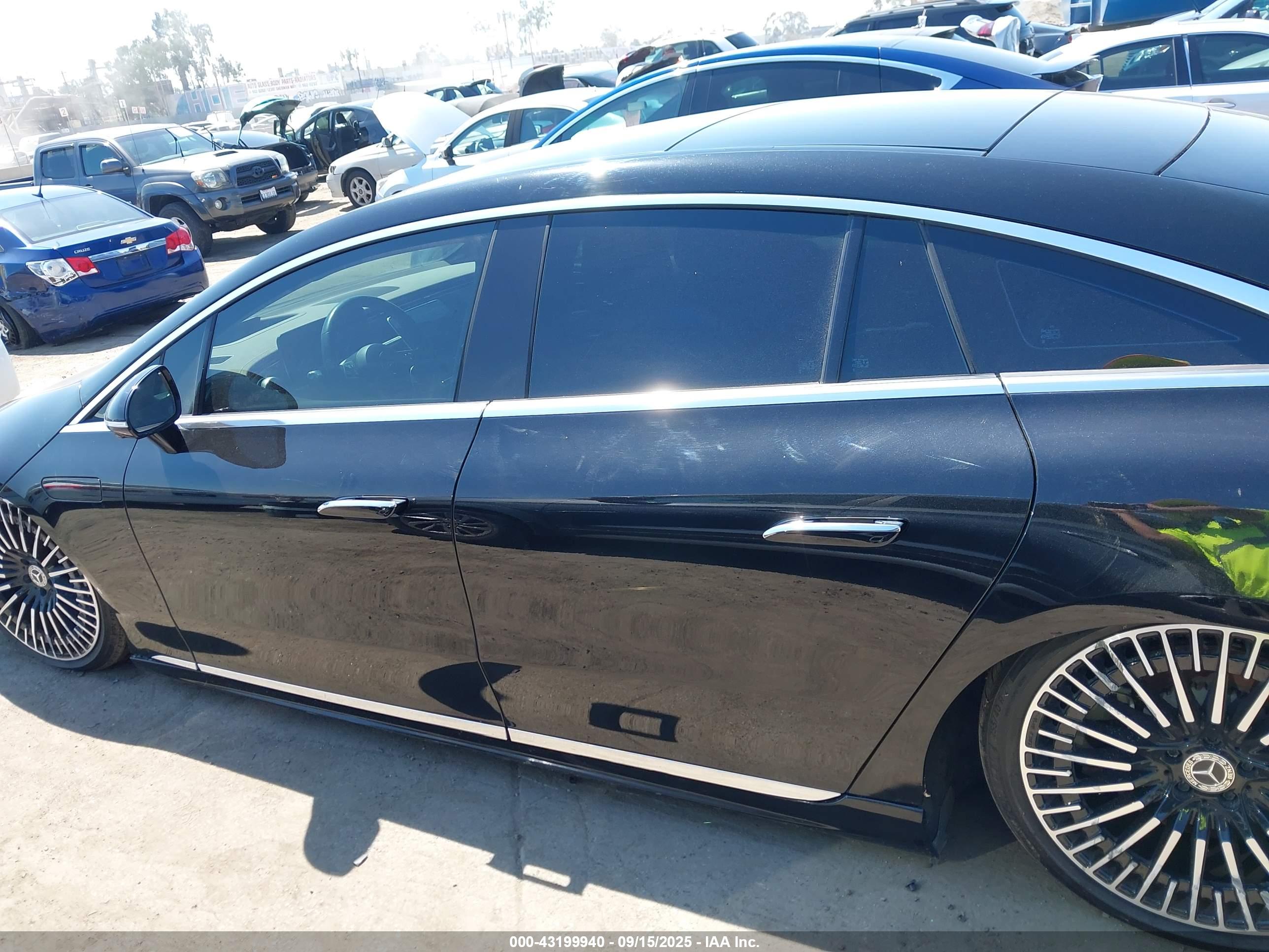 2023 MERCEDES-BENZ EQS 450+