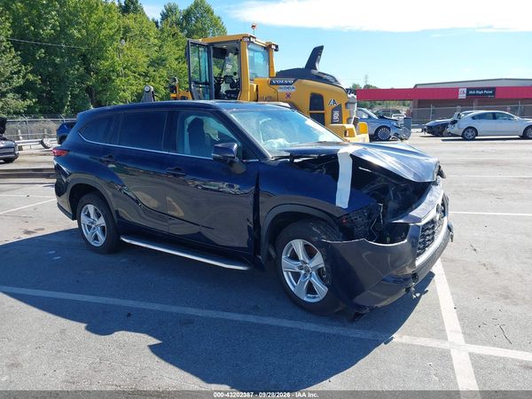 2020 TOYOTA HIGHLANDER L — I1