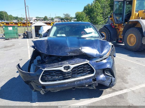 2020 TOYOTA HIGHLANDER L — I115