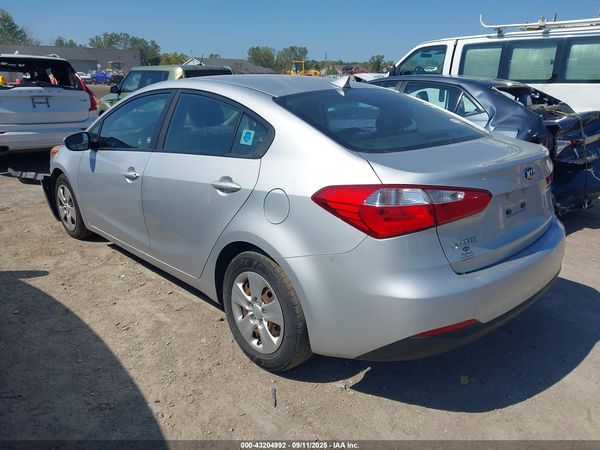 2016 KIA FORTE LX