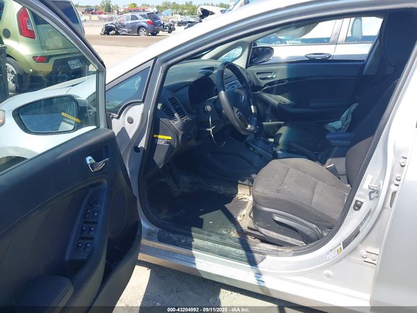 2016 KIA FORTE LX