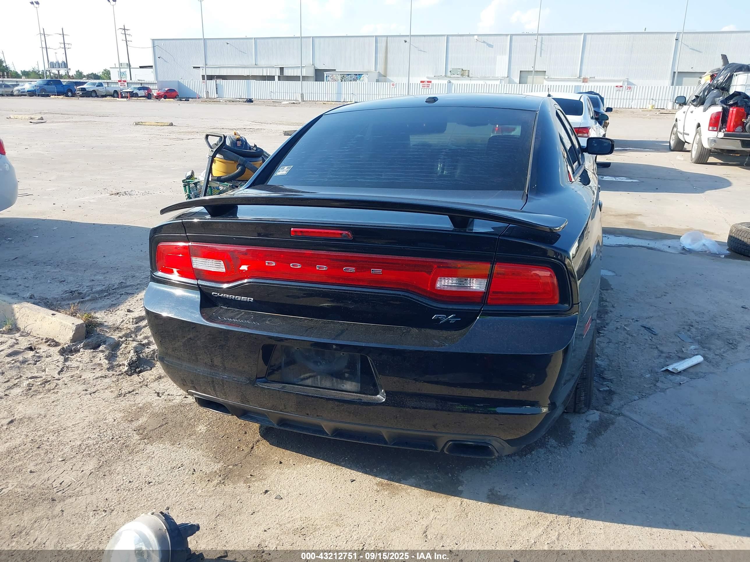 2012 DODGE CHARGER R/T