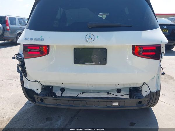 2025 MERCEDES-BENZ GLB 250 GLB250