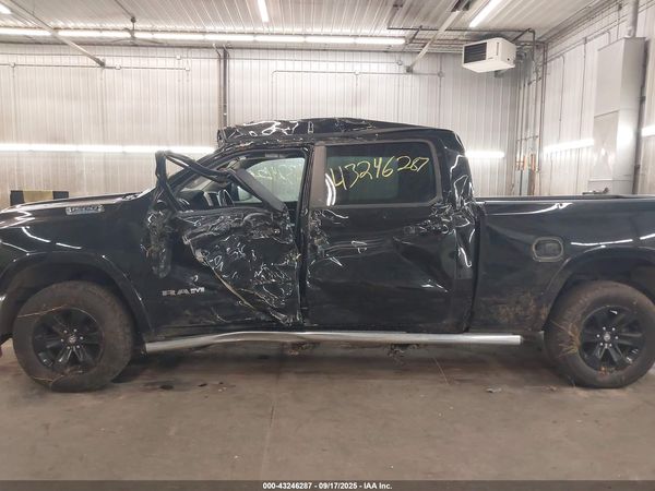 2022 RAM 1500 LARAMIE  4X4 6'4 BOX