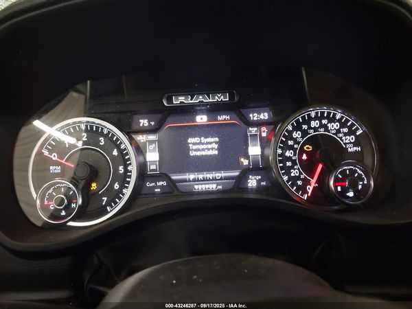 2022 RAM 1500 LARAMIE  4X4 6'4 BOX
