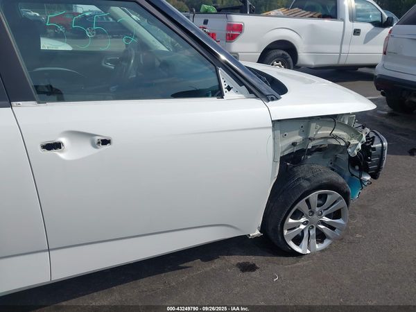 2022 KIA SOUL LX