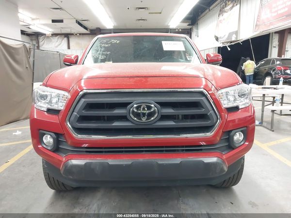 2022 TOYOTA TACOMA SR5 V6