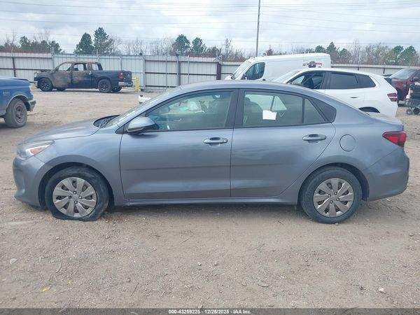 2020 KIA RIO S