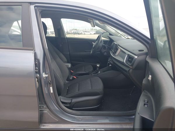 2020 KIA RIO S