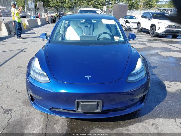 2018 TESLA MODEL 3 LONG RANGE/PERFORMANCE