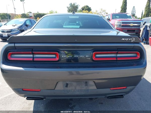 2016 DODGE CHALLENGER SRT HELLCAT