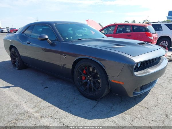 2016 DODGE CHALLENGER SRT HELLCAT