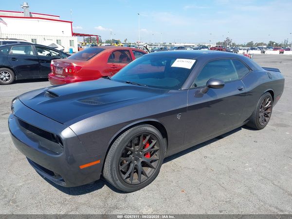 2016 DODGE CHALLENGER SRT HELLCAT